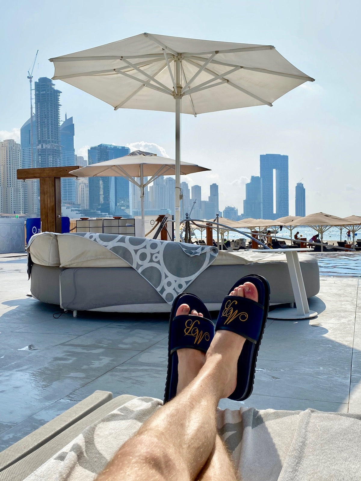 Slippers/Slides