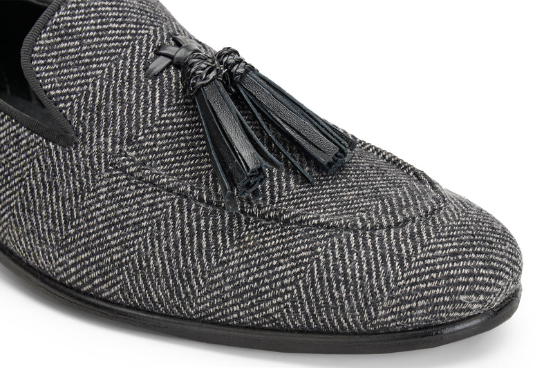 Kiltie Tweed Coal