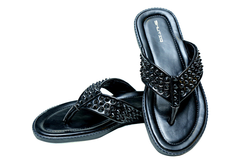 Black Arrowhead Spike