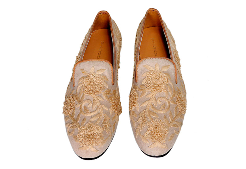 Buy Men Cream/off White/ Ivory Embroidery Suede Men Loafers Mojdi Slip Ons  Groom Shoes Indian Groom Shoes Shoes Under Sherwani Indian Wear Online in  India - Etsy